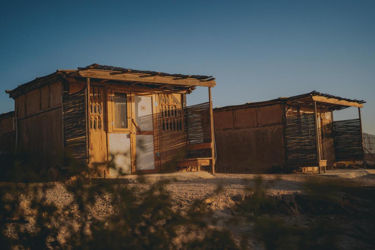 ミツペ・ラモン Desert Shade Camp חוות צל מדברヴィラ エクステリア 写真