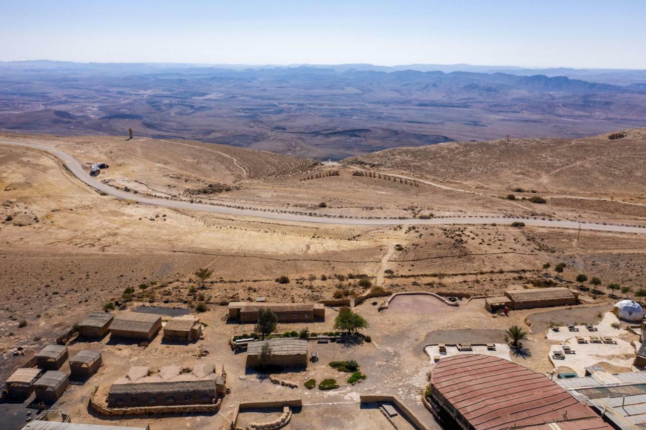 ミツペ・ラモン Desert Shade Camp חוות צל מדברヴィラ エクステリア 写真